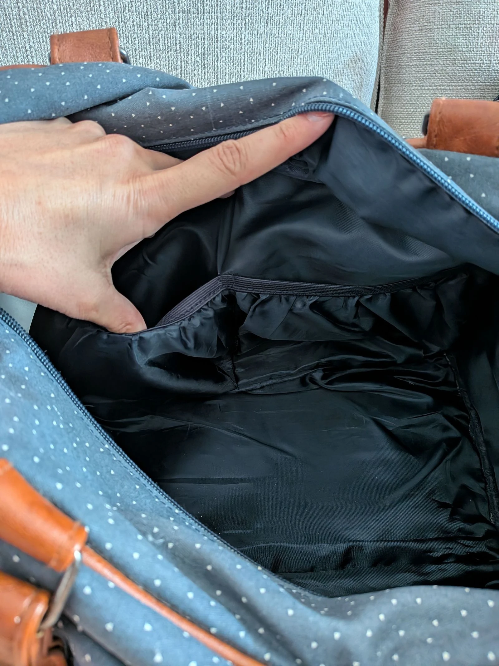 Bolsa de pañales y accesorios – photo 5